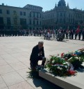 Andrzej Pruszkowski (Dyrektor Wojewódzkiego Urzędu Pracy w Lublinie) podczas składania wieńca pod pomnikiem Nieznanego Żołnierza w Lublinie w dniu 1 września 2019 roku