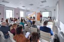 Prowadzący oraz uczestnicy spotkania (autor Collage Przemysław Gąbka)